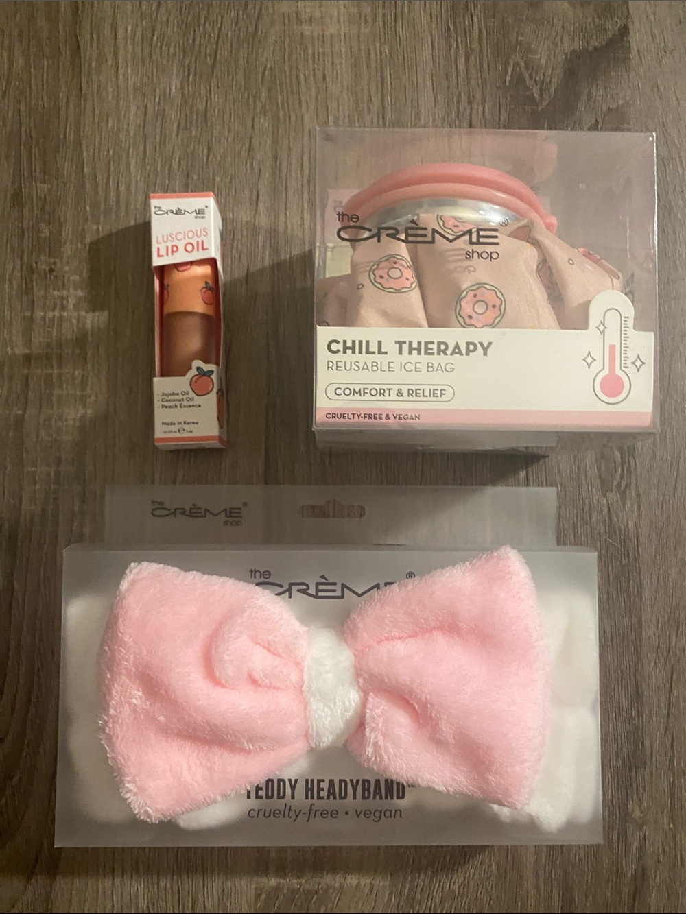 Crème shop trio